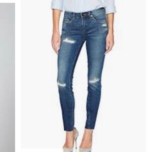 BLANKNYC STRETCH SKINNY JEANS